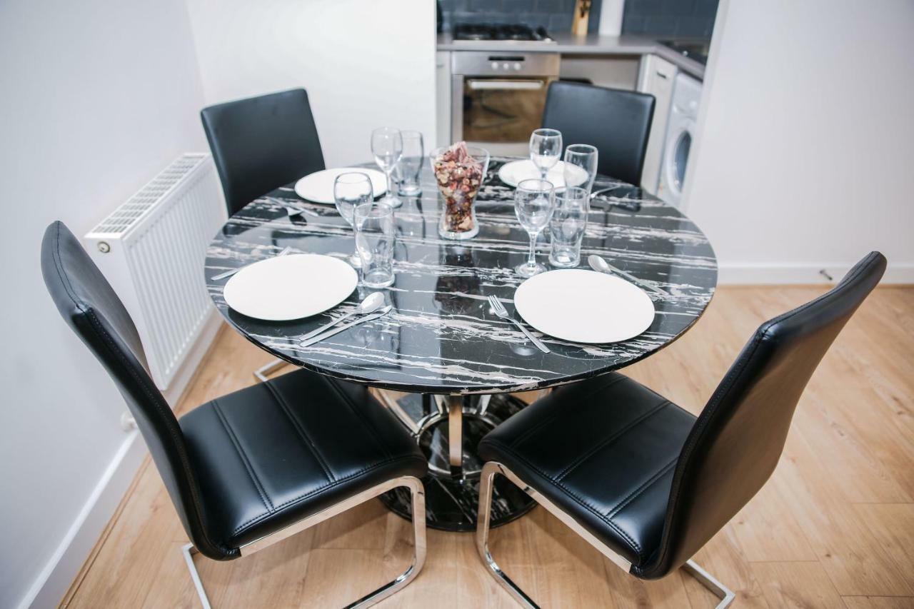 Riverside 2 Bed Apartment London Eksteriør bilde