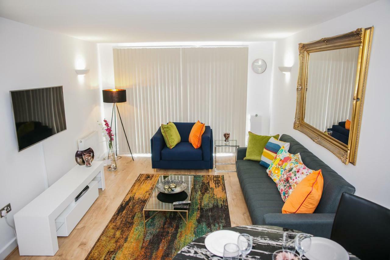 Riverside 2 Bed Apartment London Eksteriør bilde