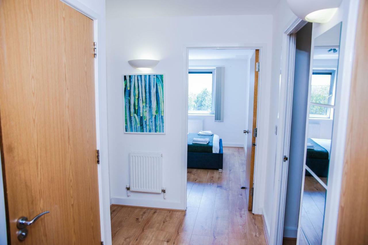 Riverside 2 Bed Apartment London Eksteriør bilde