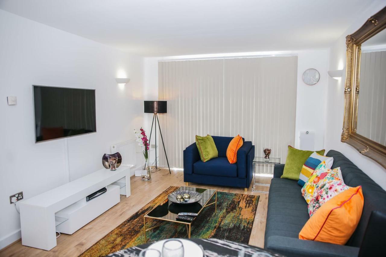 Riverside 2 Bed Apartment London Eksteriør bilde